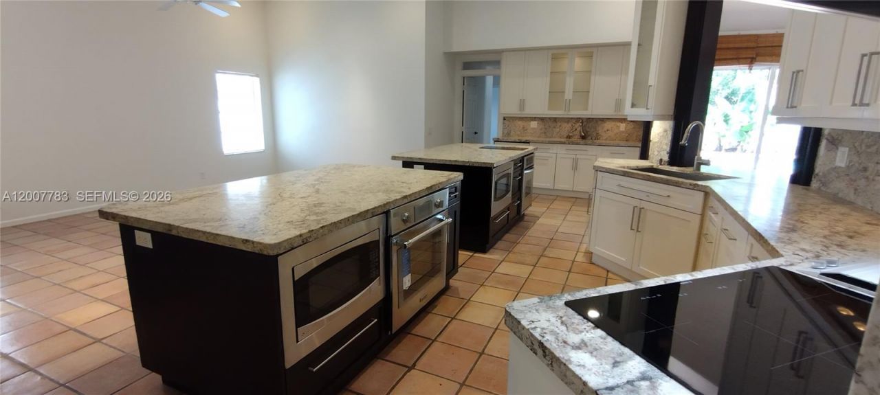 659 Verona Pl , Unit 659, Weston, FL 33326 Photo