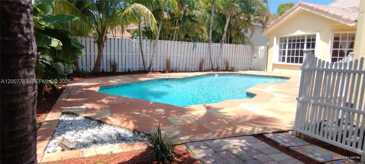 659 Verona Pl , Unit 659, Weston, FL 33326 Photo