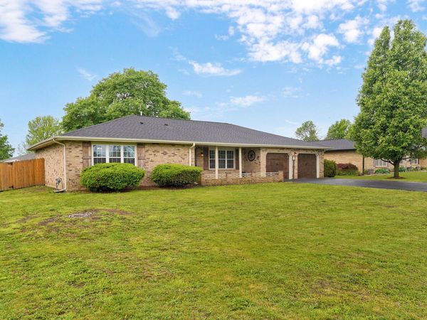 6746 W Lone Oak Street, Willard, MO 65781