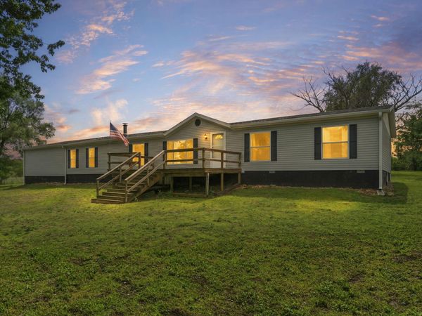 3850 State Highway D , Bolivar, MO 65613