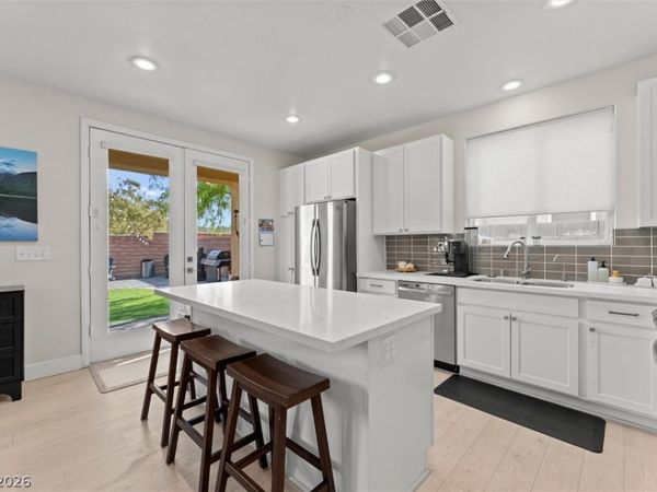 9285 Weeping Water Avenue, Las Vegas, NV 89178