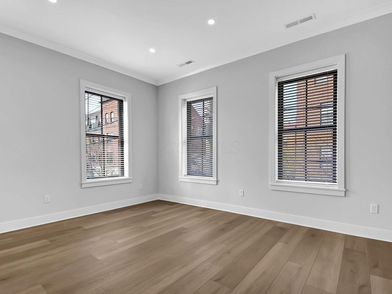 88 W Frankfort Street , Columbus, OH 43206 Photo 3