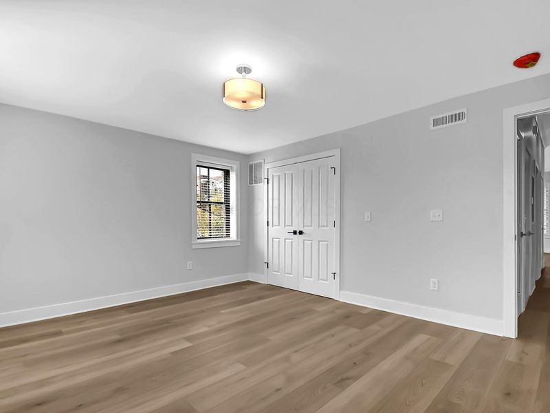 88 W Frankfort Street , Columbus, OH 43206 Photo 8