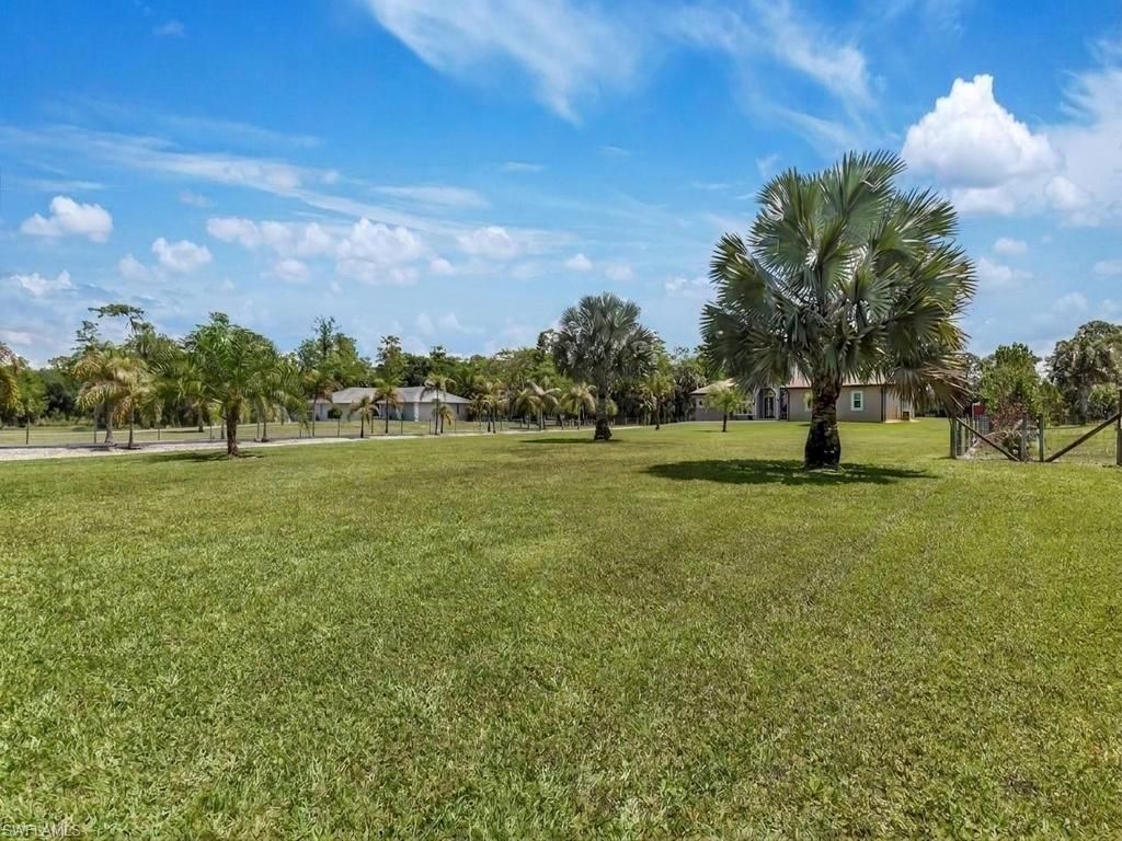 280 23rd St Sw, Naples, FL 34117 Photo