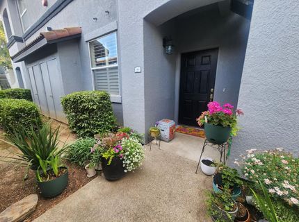 5207 Laguna Oaks Dr #27, Unit 27, Elk Grove, CA 95758 Photo