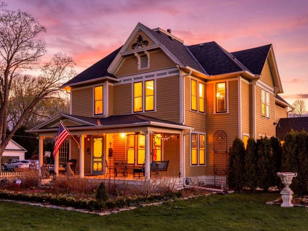 620 Pine Street W, Stillwater, MN 55082