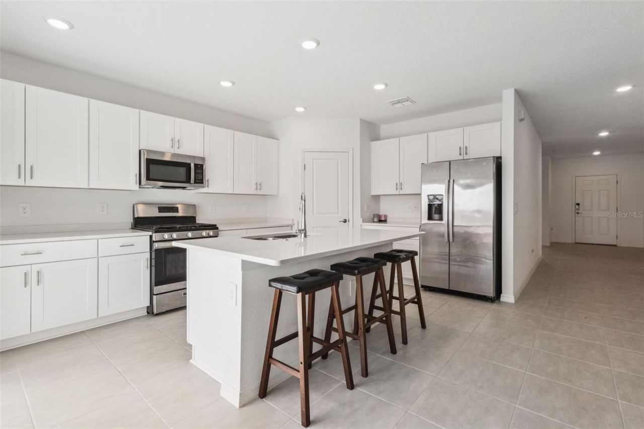 33857 Sky Blossom Circle , Leesburg, FL 34788 Photo