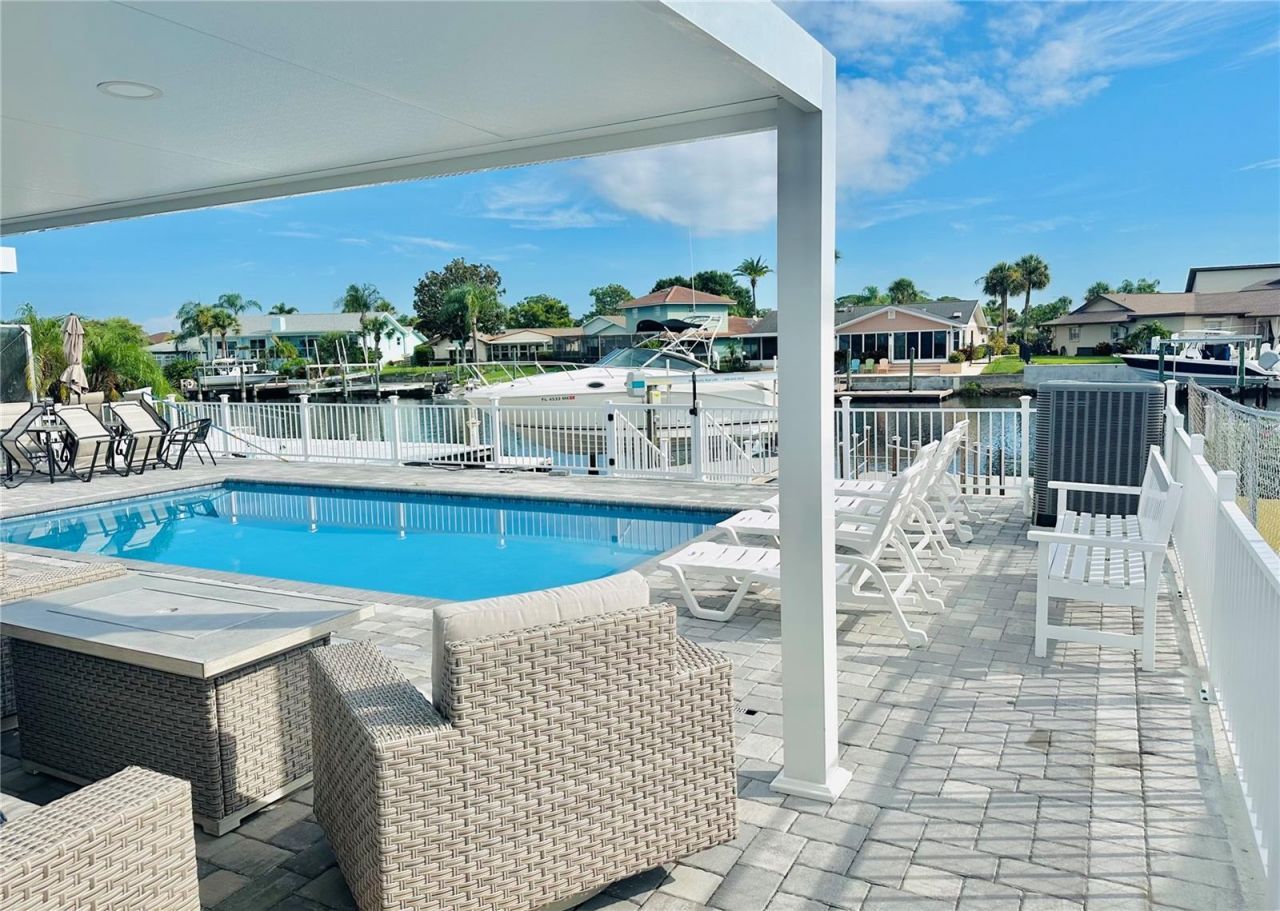 4229 Floramar Terrace, New Port Richey, FL 34652 Photo