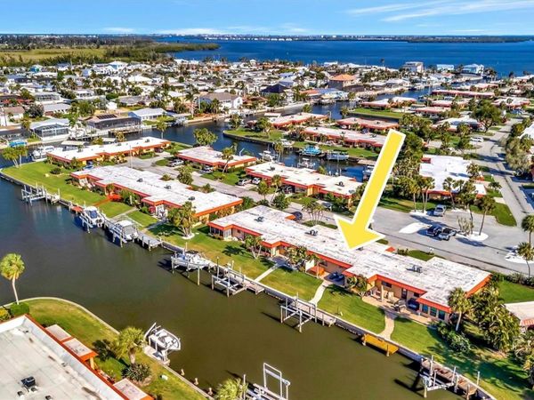 9517 AZURE COVE , BRADENTON, FL 34210