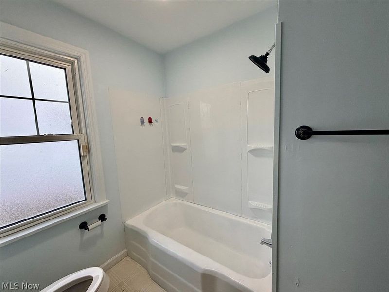 10506 Park Heights Road, Cleveland, OH 44104 Photo 13