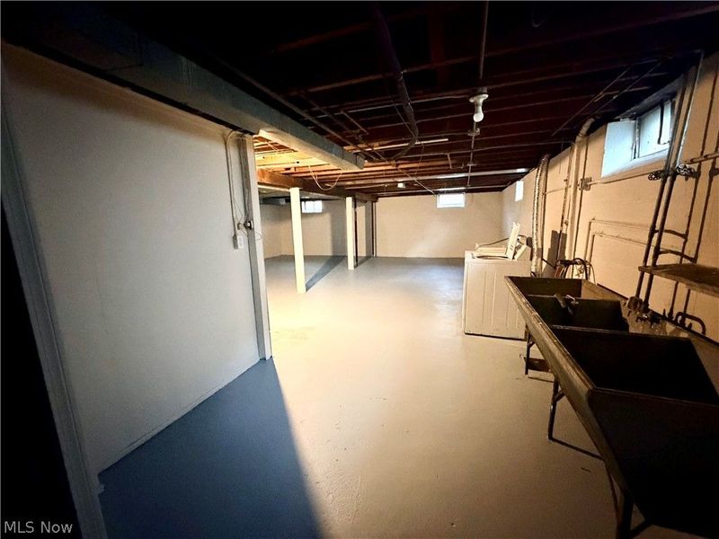 10506 Park Heights Road, Cleveland, OH 44104 Photo 20