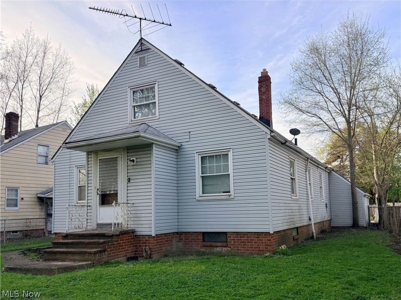 10506 Park Heights Road, Cleveland, OH 44104 Photo 5