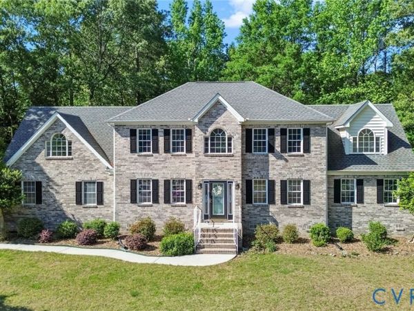 1319 Green Trellis Place, South Chesterfield, VA 23834