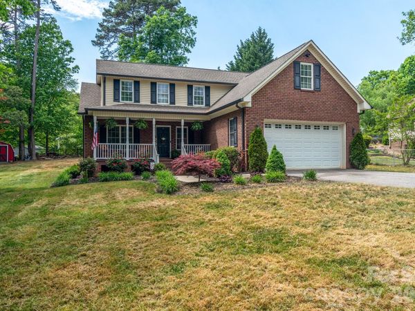 1091 ROLLINGWOOD Drive, Claremont, NC 28610