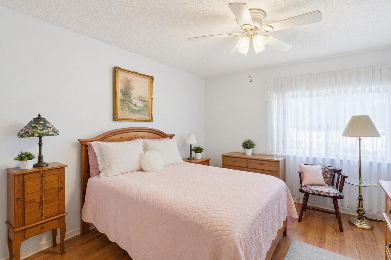 5760 Pine Wood Drive, Unit D-1, Greenacres, FL 33463 Photo