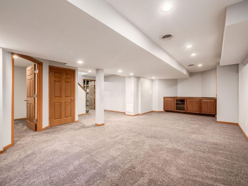 8642 Hawick Court S, Dublin, OH 43017 Photo 51