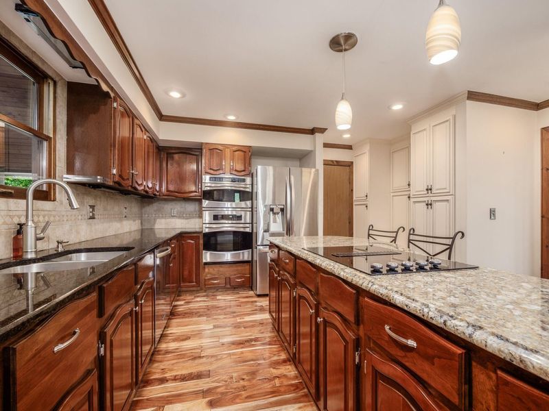 8642 Hawick Court S, Dublin, OH 43017 Photo 6
