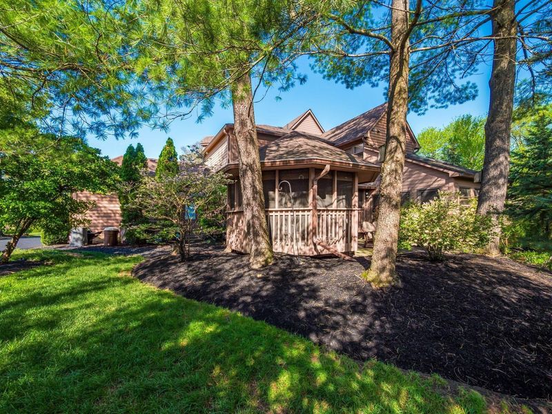 8642 Hawick Court S, Dublin, OH 43017 Photo 6