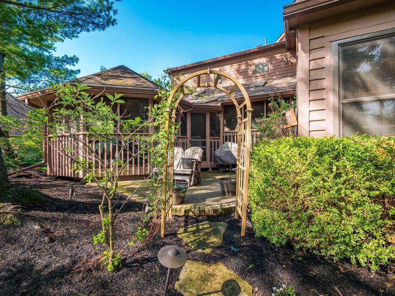 8642 Hawick Court S, Dublin, OH 43017 Photo 73