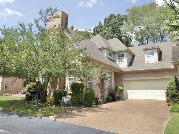 205 Wiley Parker Road, Jackson, TN 38305