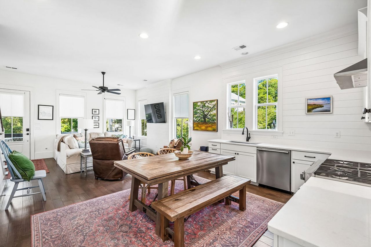 1482 Mizzen Alley Photo 16