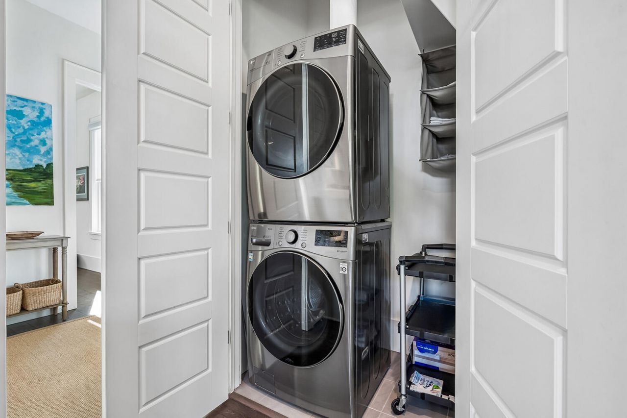 1482 Mizzen Alley Photo 23