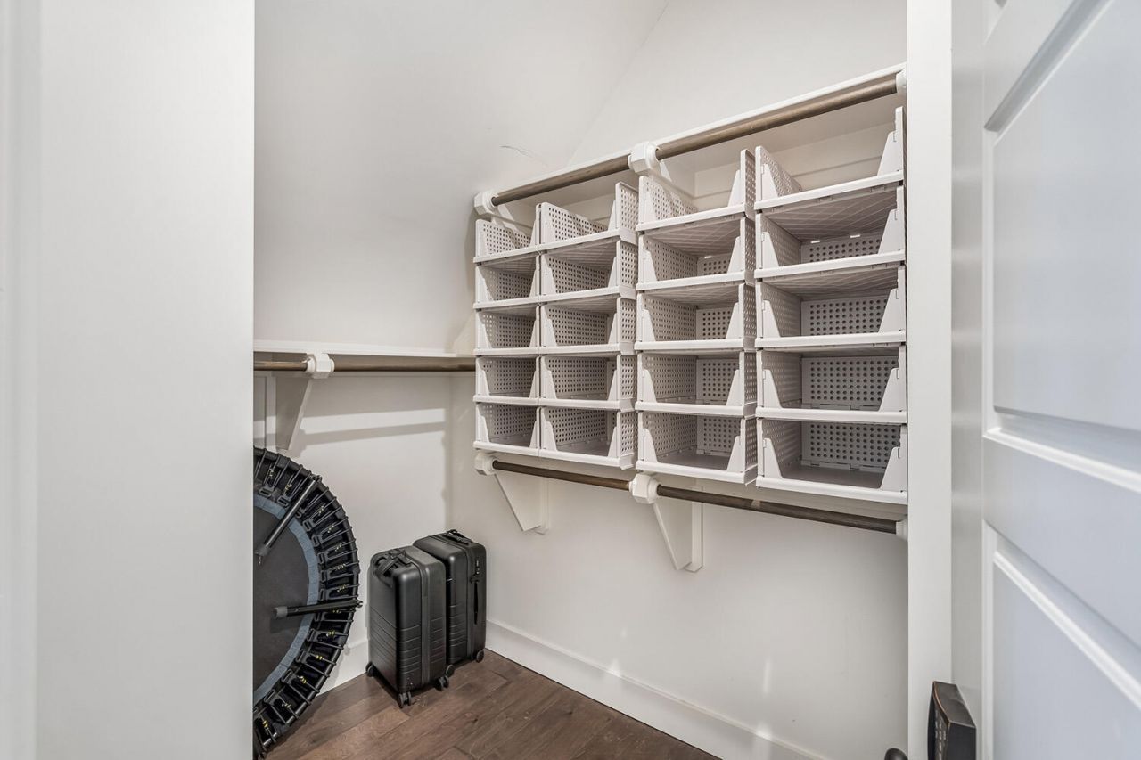 1482 Mizzen Alley Photo 31