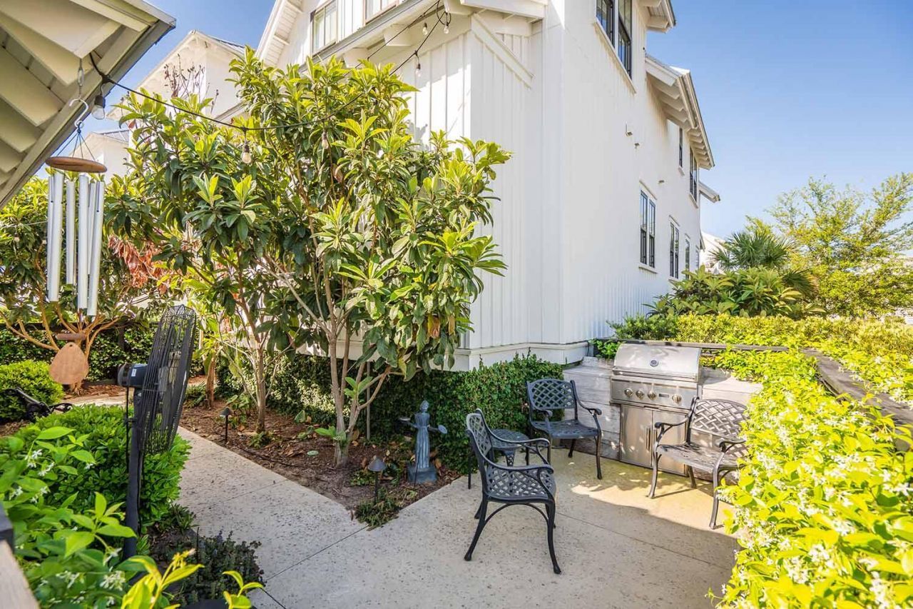 1482 Mizzen Alley Photo 45