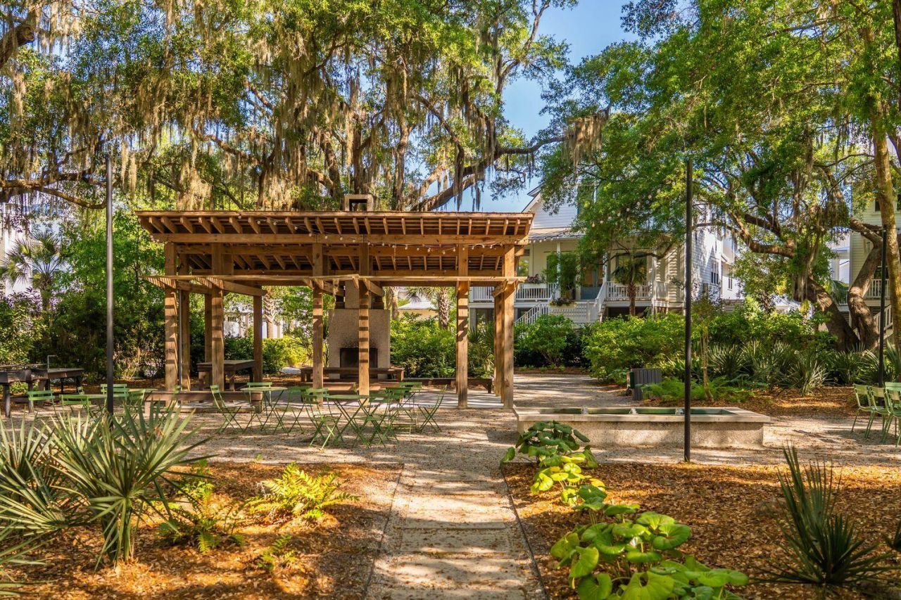 1482 Mizzen Alley Photo 56