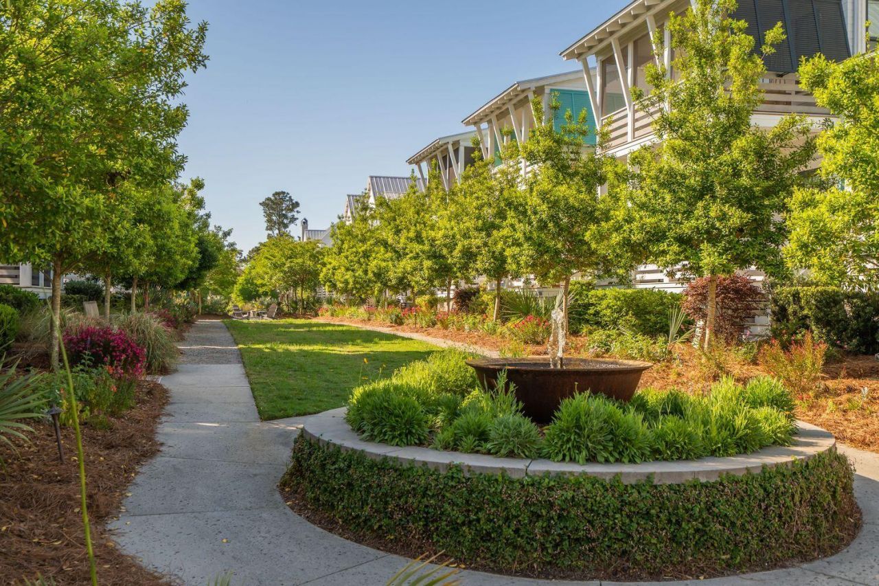 1482 Mizzen Alley Photo 6