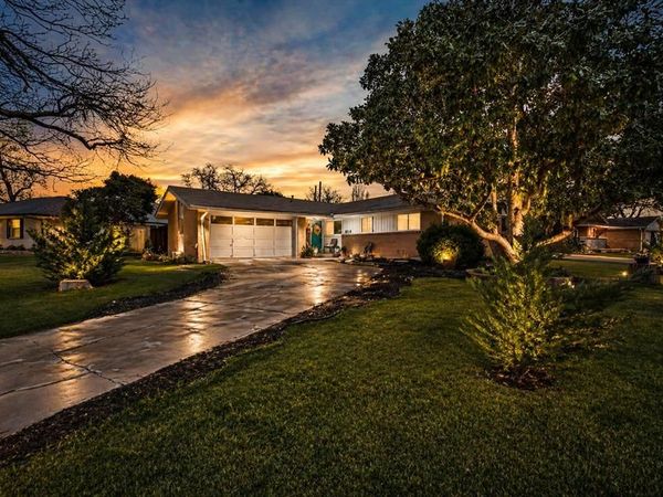 614 Melrose Drive , Richardson, TX 75080