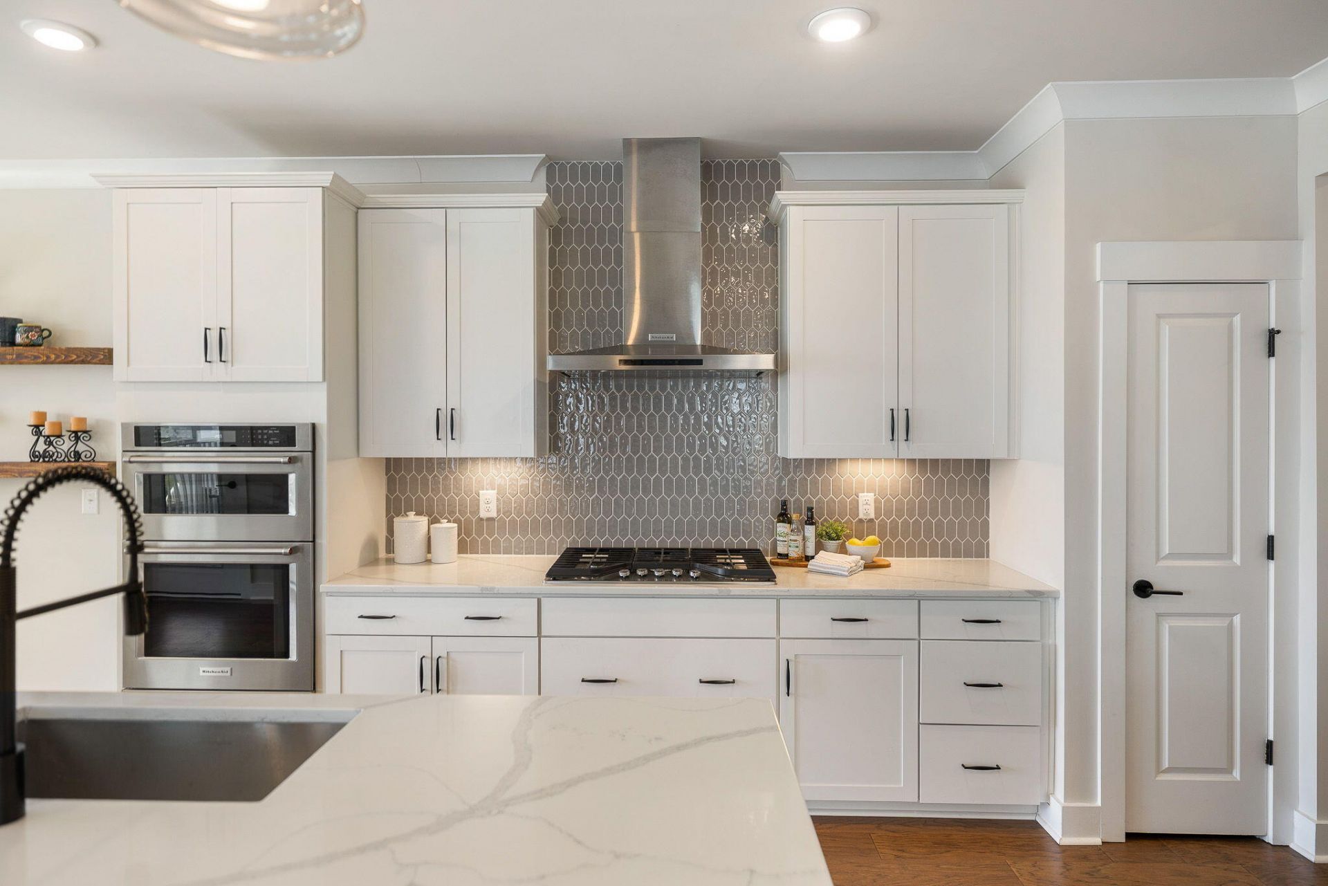 523 Spring Hollow Drive Photo 11