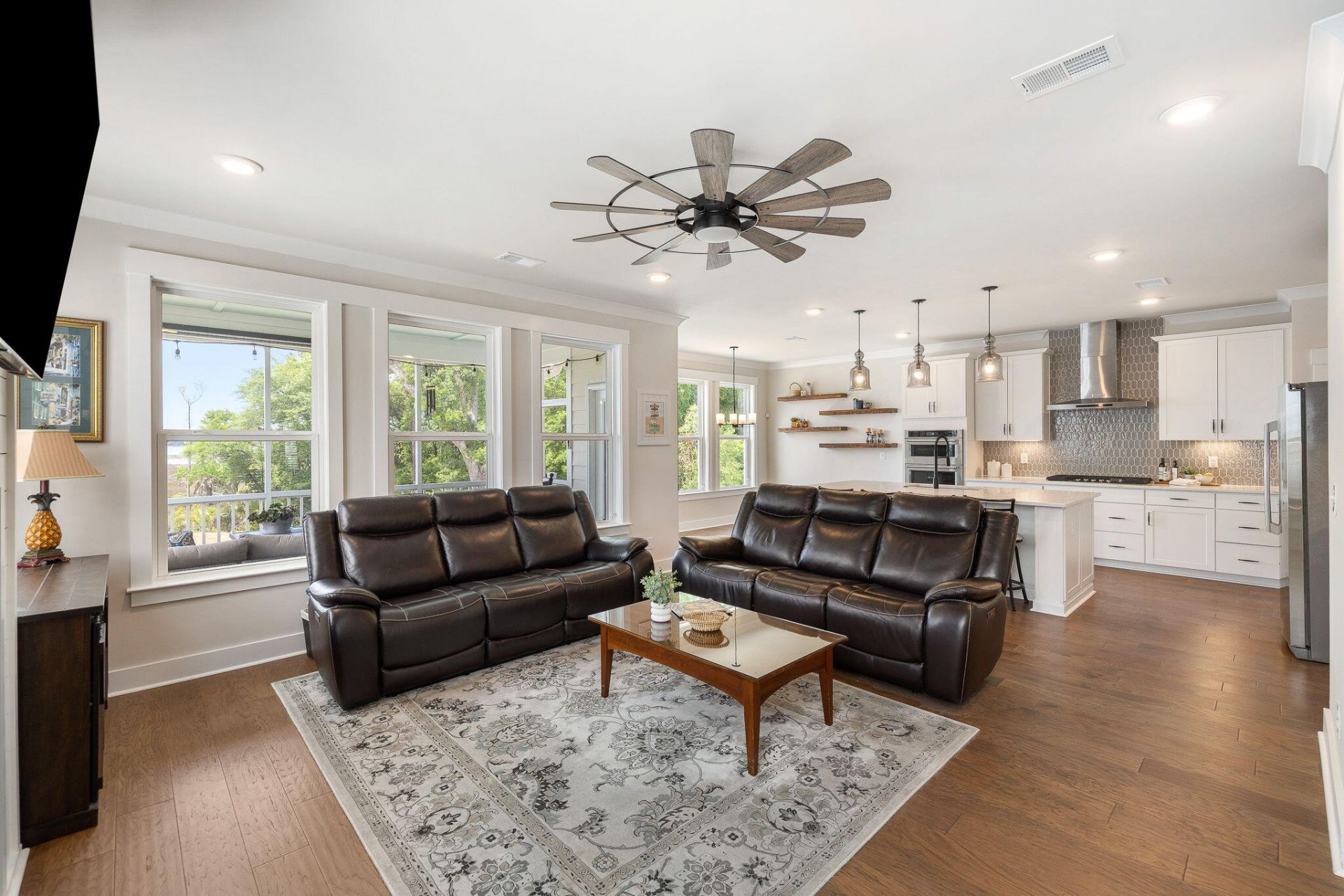 523 Spring Hollow Drive Photo 17