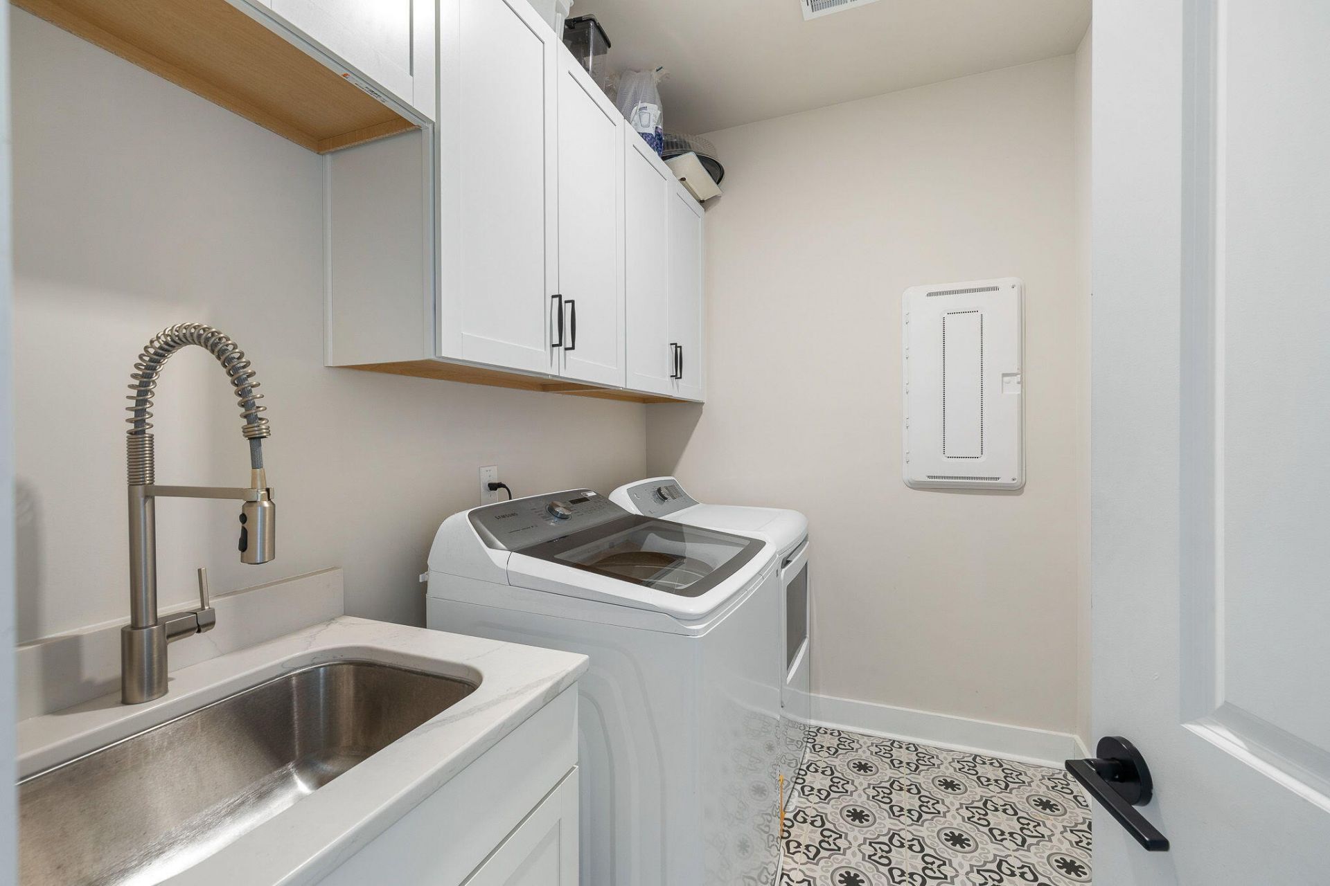 523 Spring Hollow Drive Photo 28