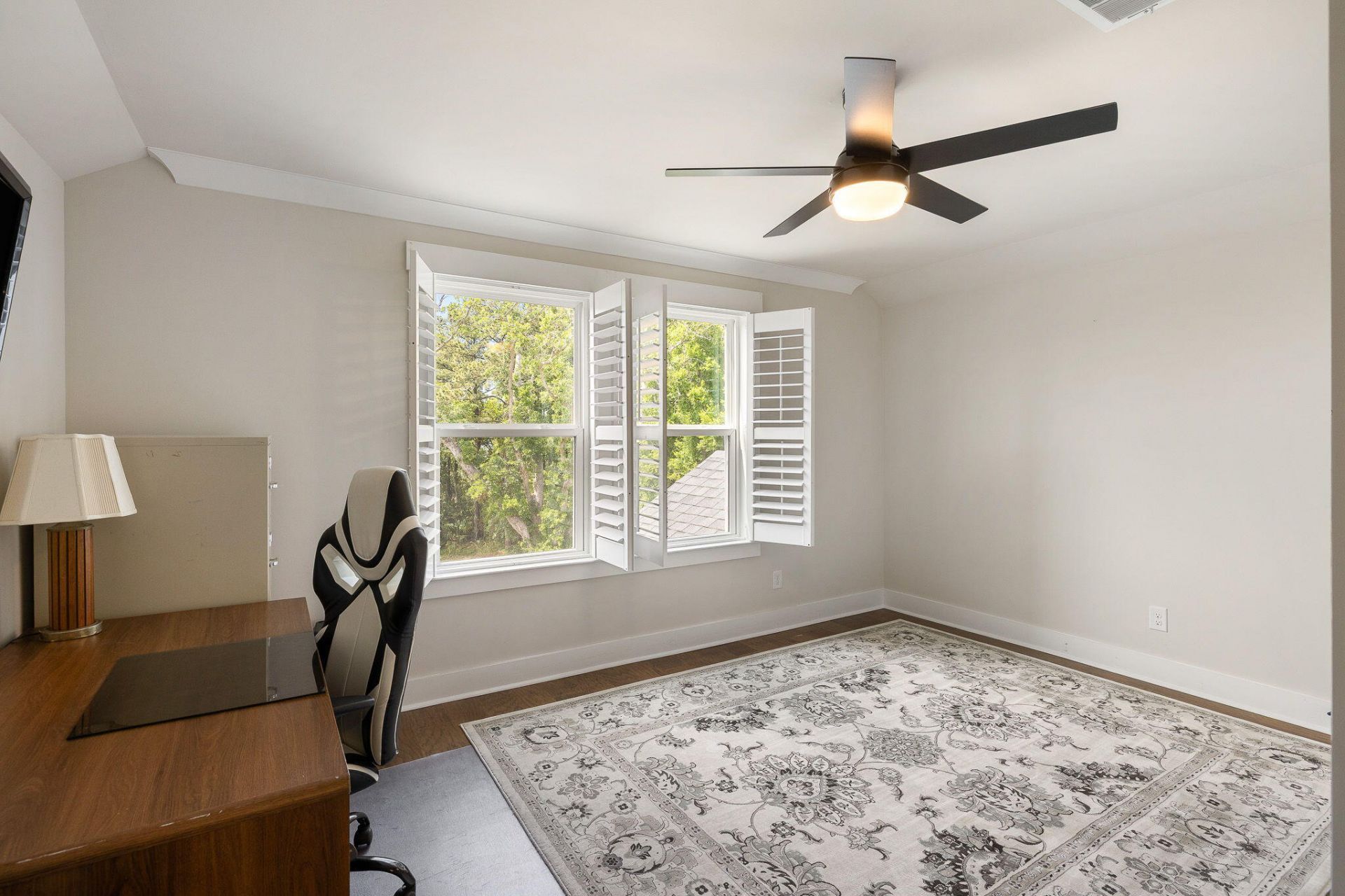 523 Spring Hollow Drive Photo 32