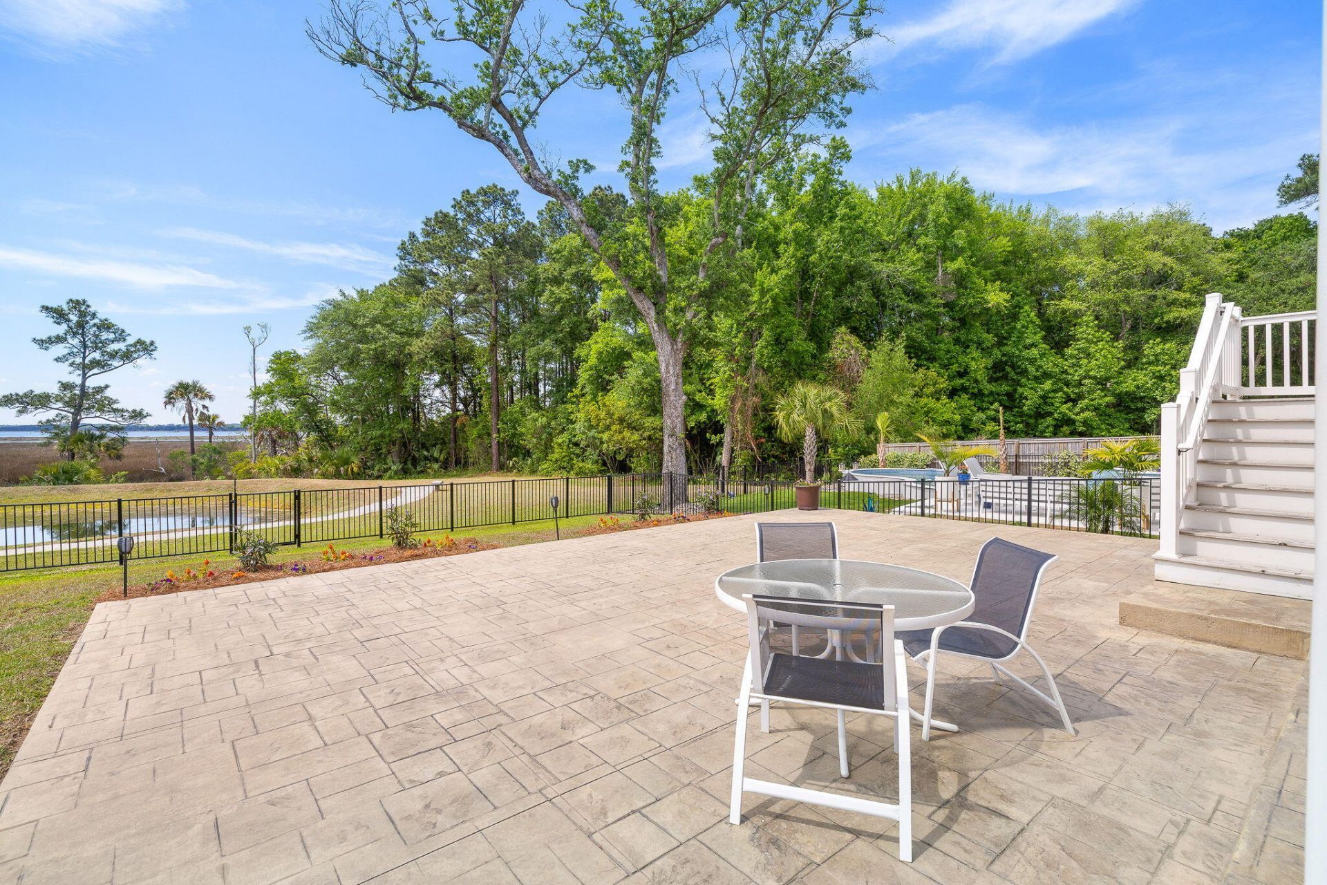 523 Spring Hollow Drive Photo 37
