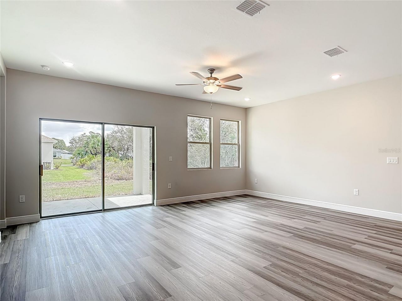 4329 N Chamberlain Boulevard, North Port, FL 34286 Photo