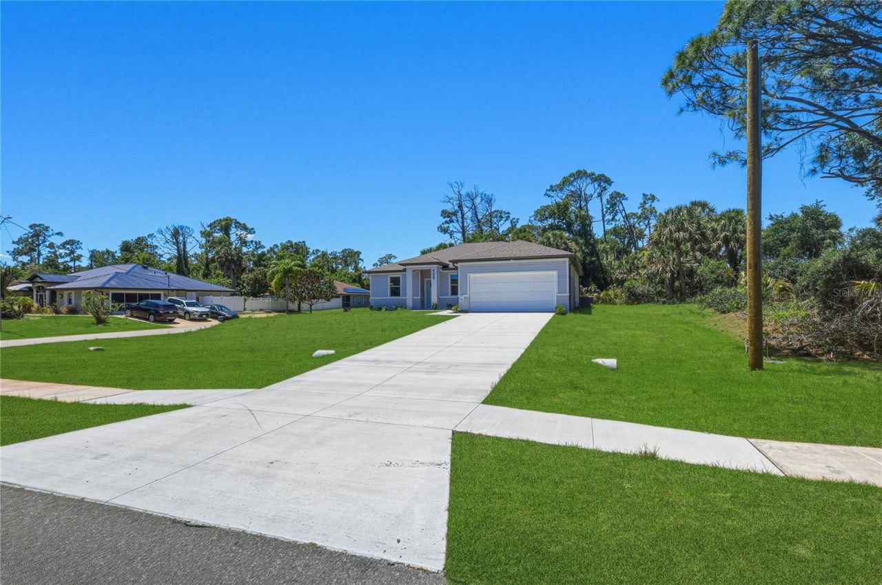 4329 N Chamberlain Boulevard, North Port, FL 34286 Photo