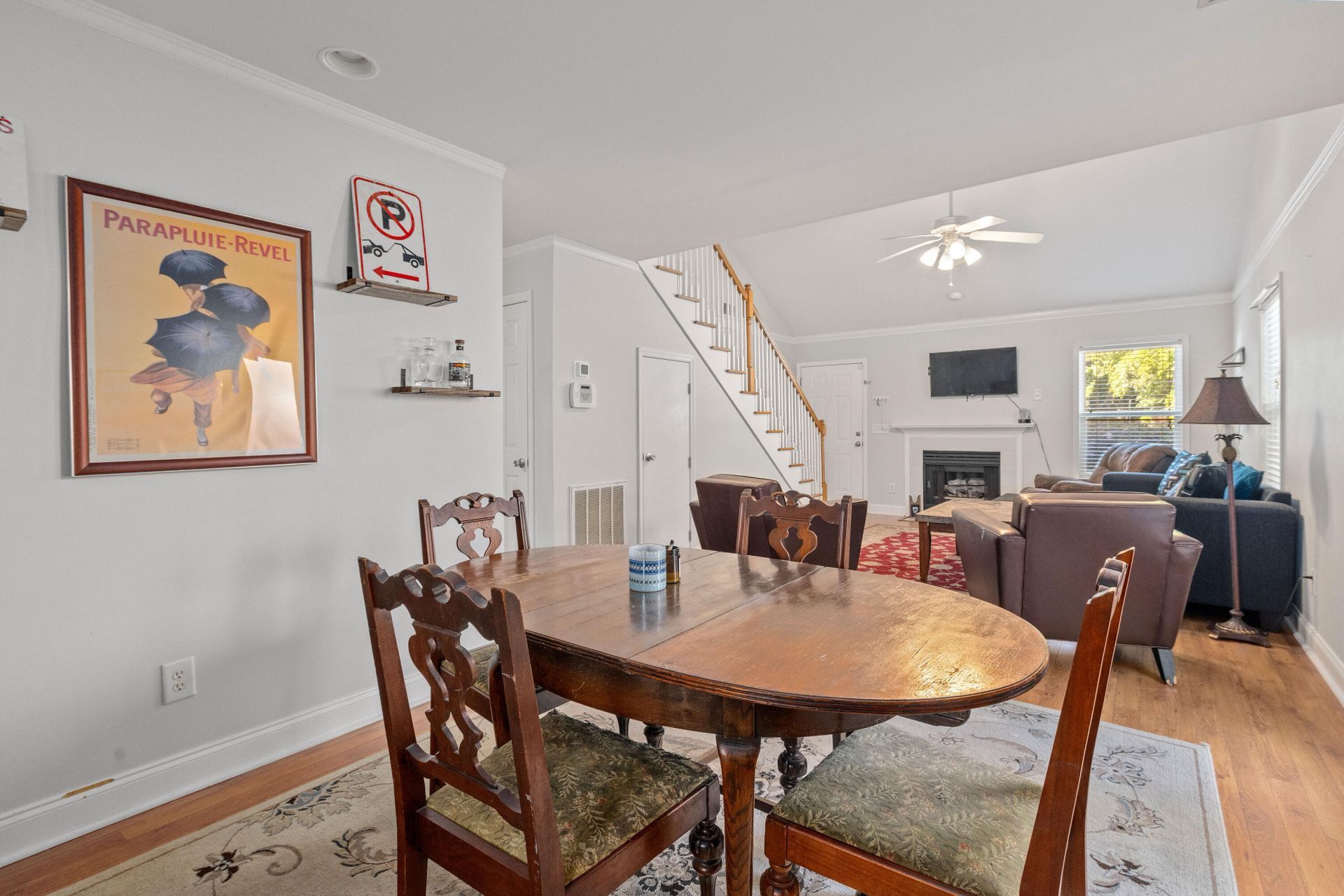 940 E Estates Boulevard Photo 14