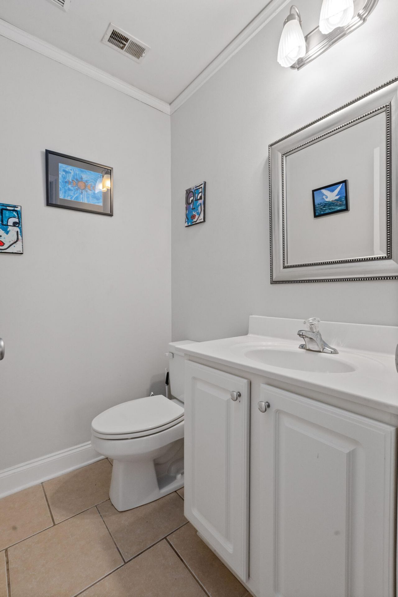 940 E Estates Boulevard Photo 15