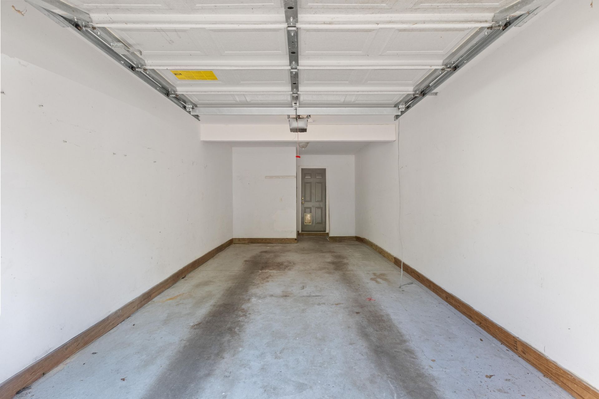 940 E Estates Boulevard Photo 31