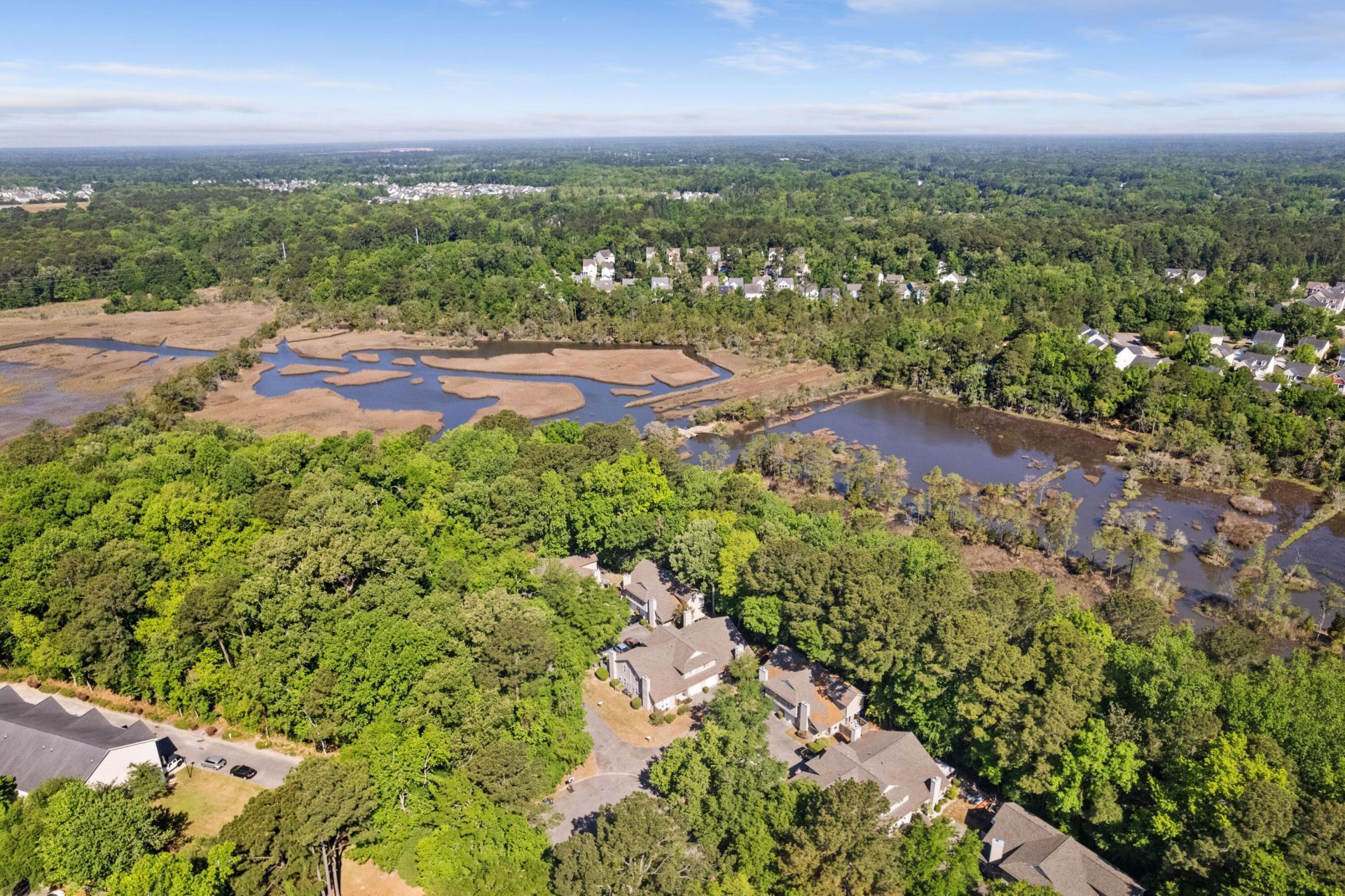 940 E Estates Boulevard Photo 37