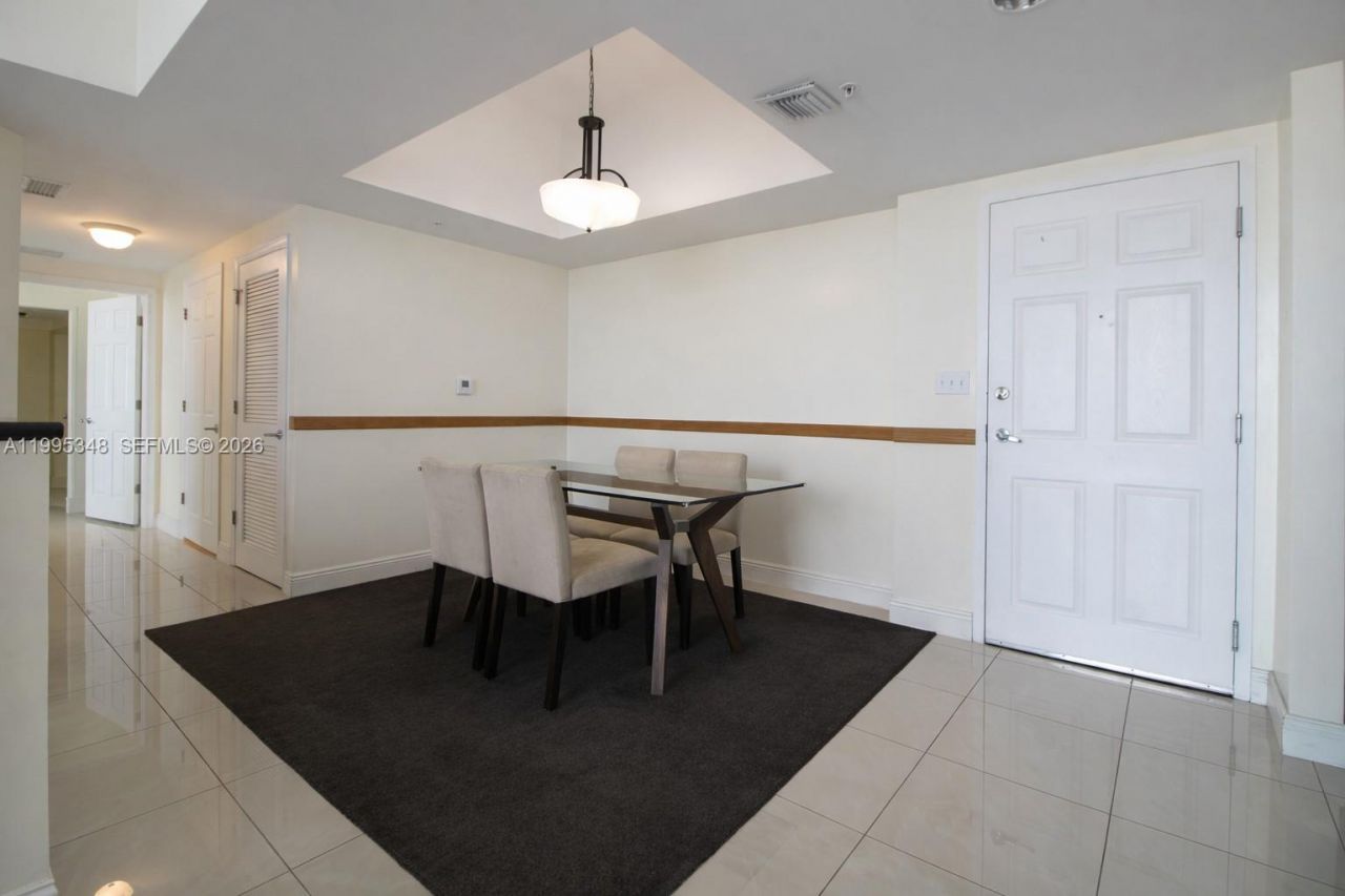140 S Dixie Hwy , Unit 1019, Hollywood, FL 33020 Photo