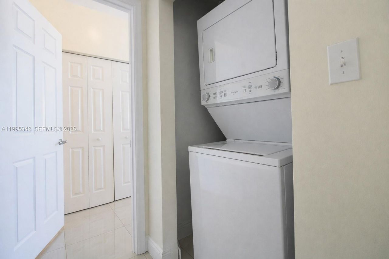 140 S Dixie Hwy , Unit 1019, Hollywood, FL 33020 Photo