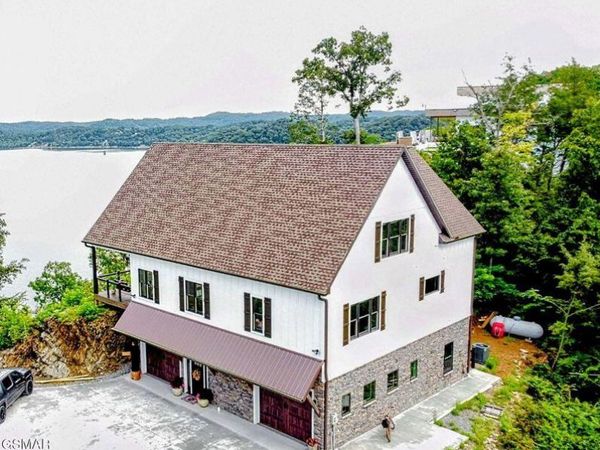 313 River Bluff Way, Newport, TN 37821