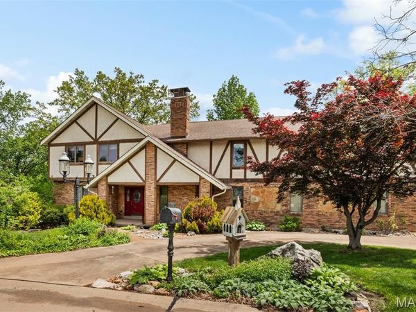 4801 Little Branch Place, Unincorporated, MO 63128
