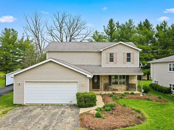 5416 Oakwood Drive , Oakwood Hills, IL 60013