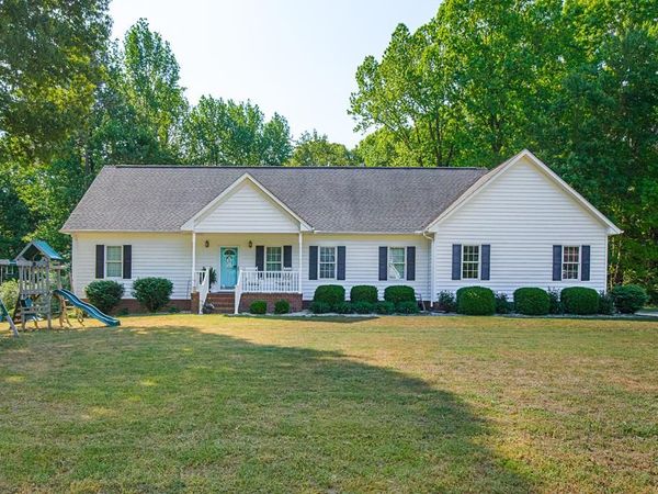 648 Meadow Drive, TAPPAHANNOCK, VA 22560