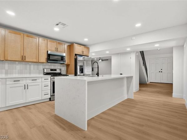 4311 Gibraltar Way , Las Vegas, NV 89121