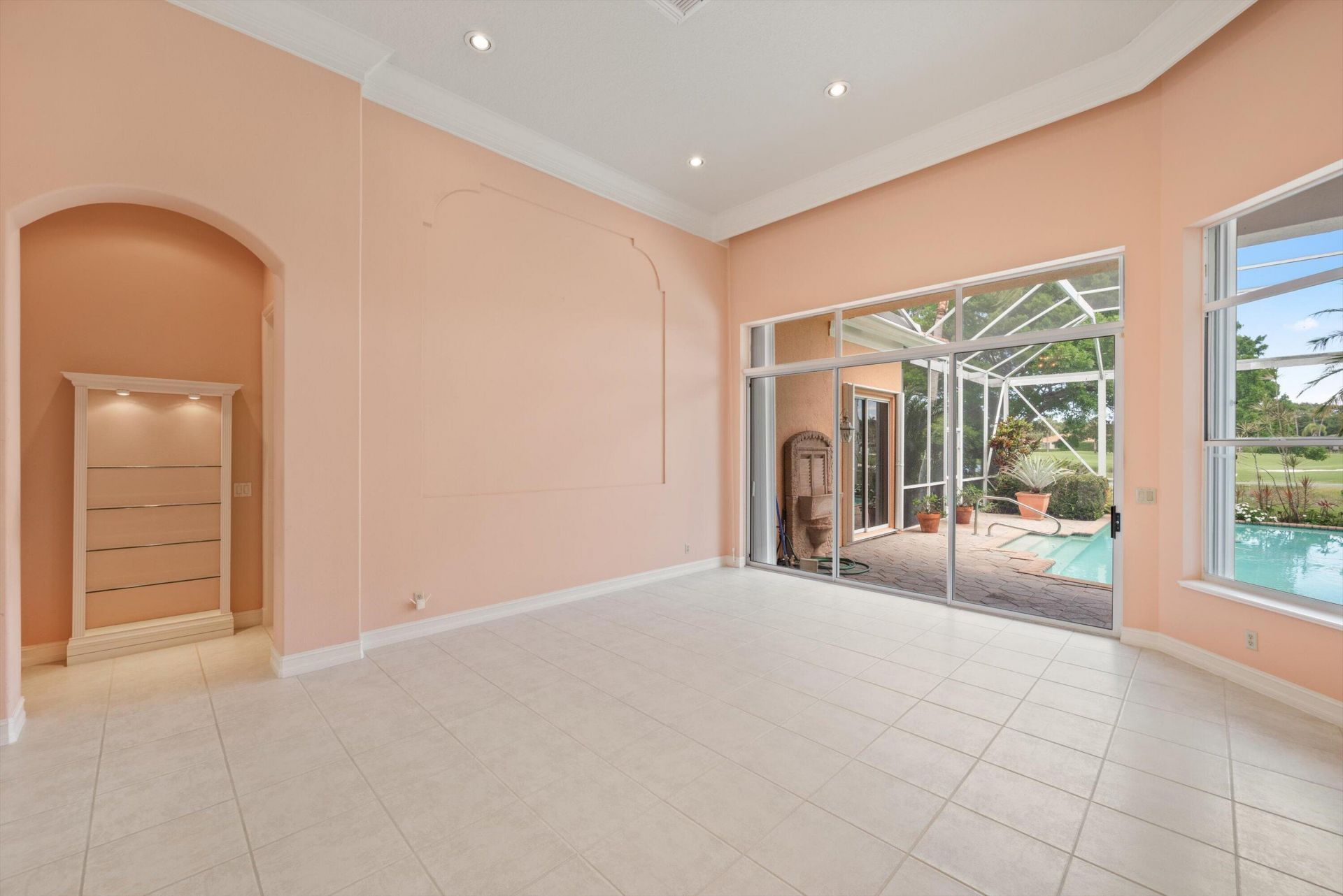 9026 Lakes Boulevard, West Palm Beach, FL 33412 Photo